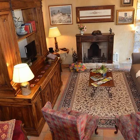 Chateau Le But Proche De Perigueux En Dordogne